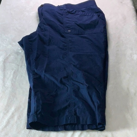 NWOT: Reitmans - Cotton Cargo Capris 👟 - Picture 2 of 3